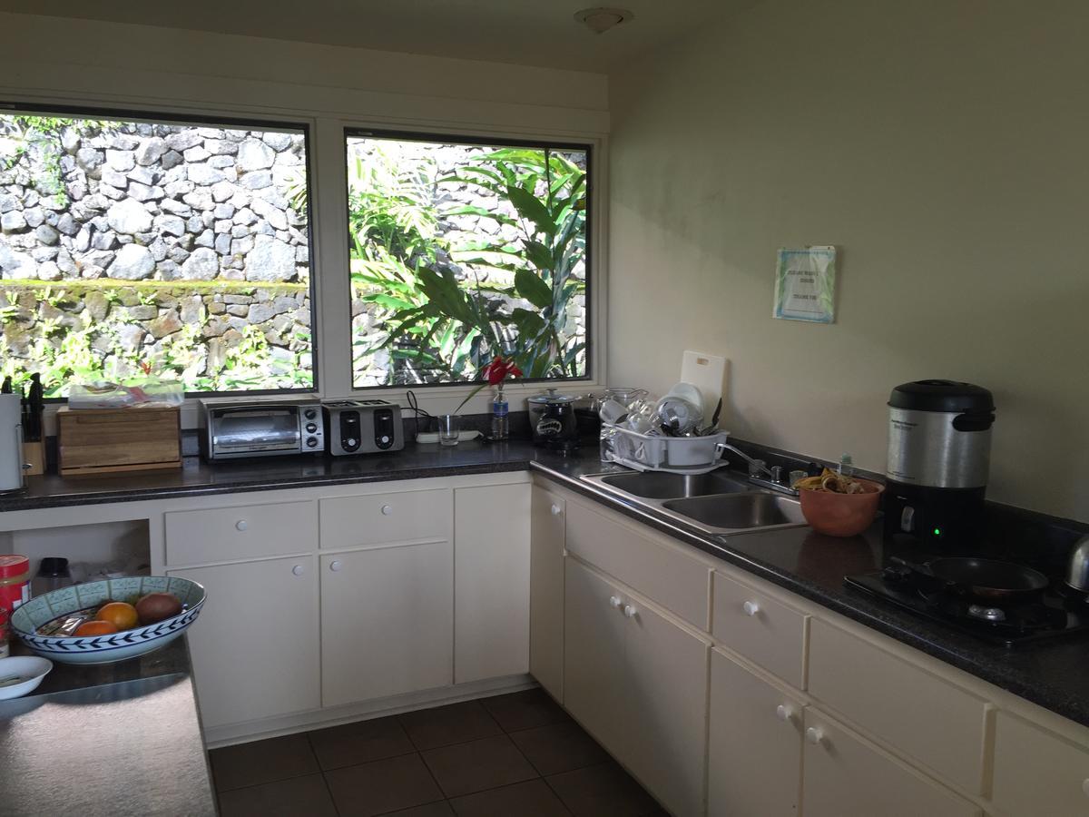 Aaron'S Cottage Hilo Eksteriør bilde